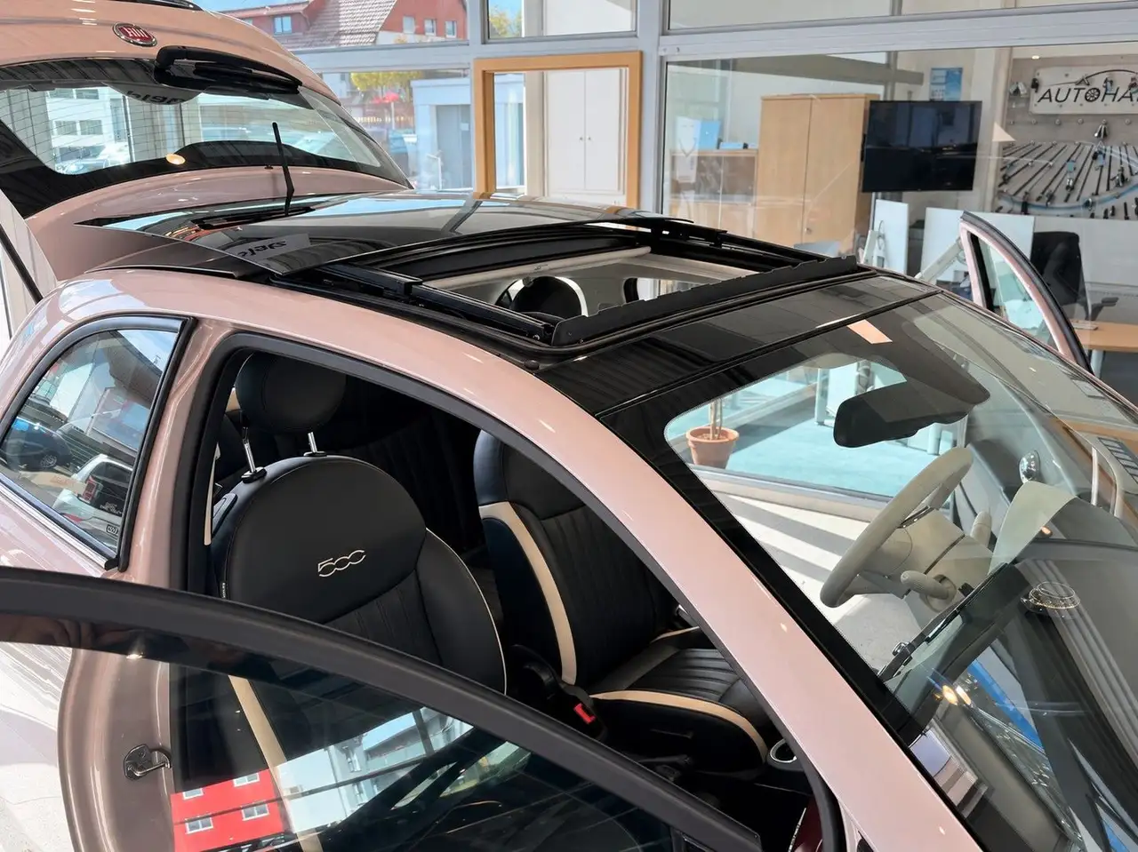 2020 Fiat 500 Star Automatik PANO LEDER CARPLAY TEMPOMAT, photograph 4