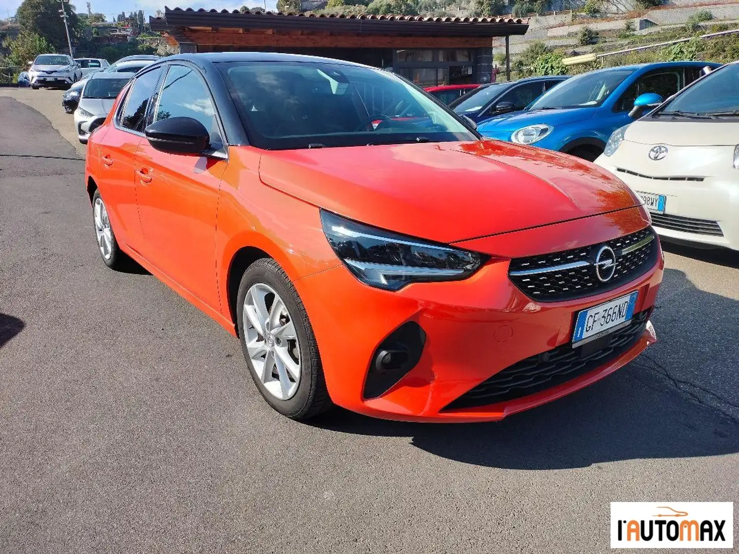 Opel Corsa 1.2 Edition s&s 100cv Arancione - 1