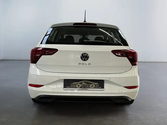 Volkswagen Polo view 5