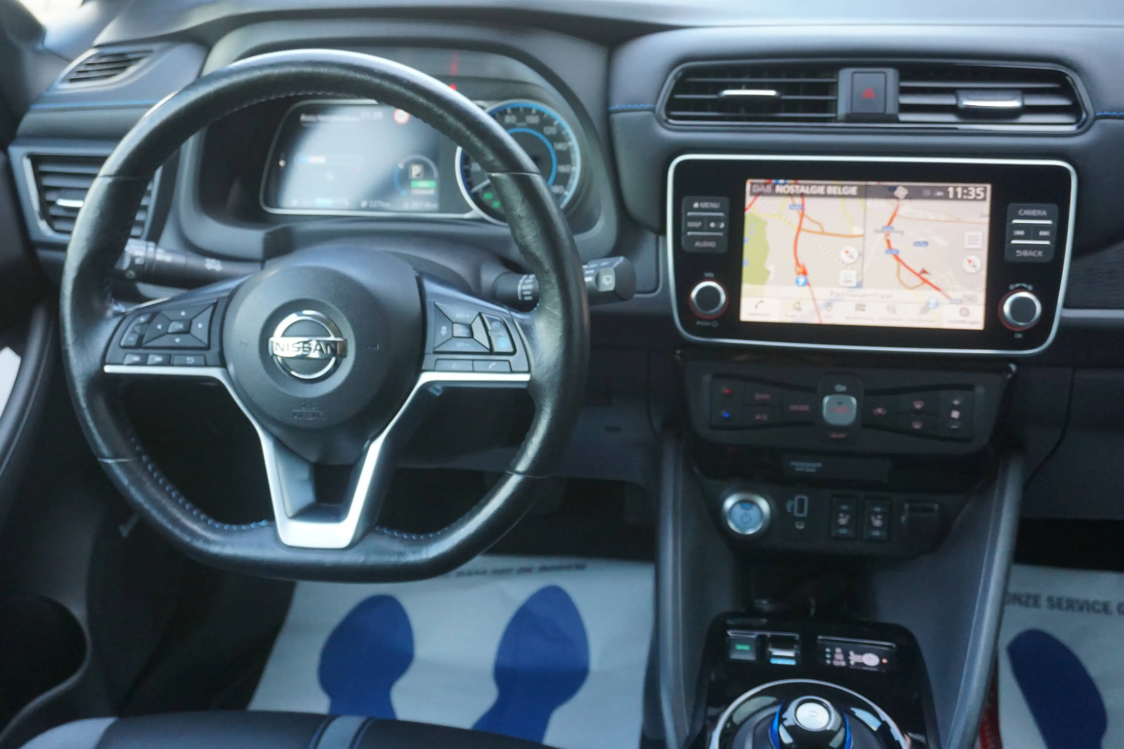 Nissan Leaf Leaf 62 kWh N-Connecta-Navi-360°Cam-DodeH-Keyless-Garantie — photo 10