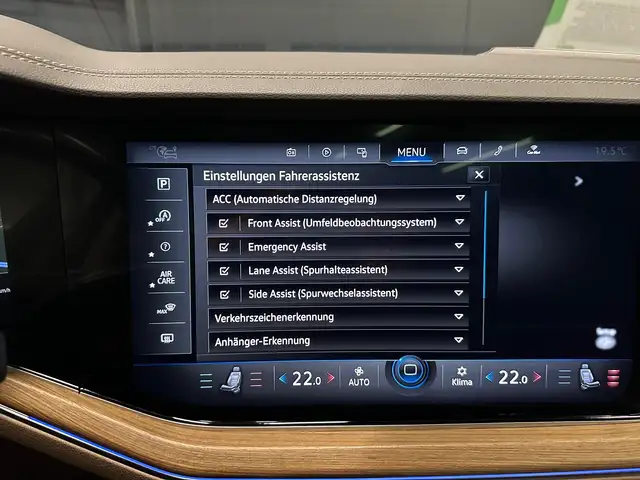 Volkswagen Touareg view 27