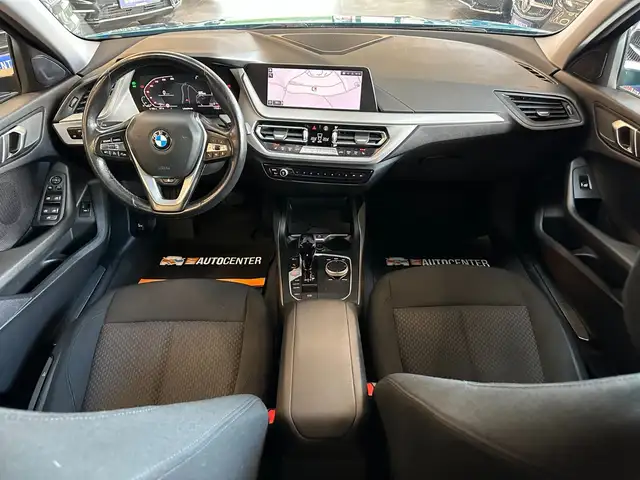 BMW 1 Series view 6