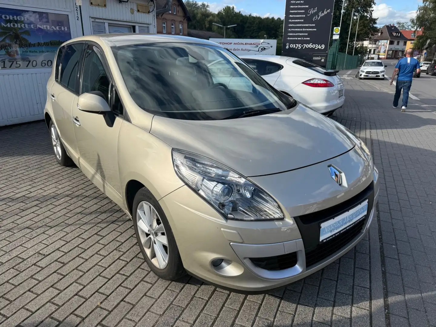 Renault Scenic III Luxe Gold - 2