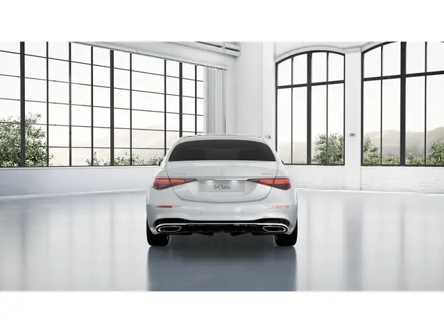 Mercedes-Benz S-Class view 5