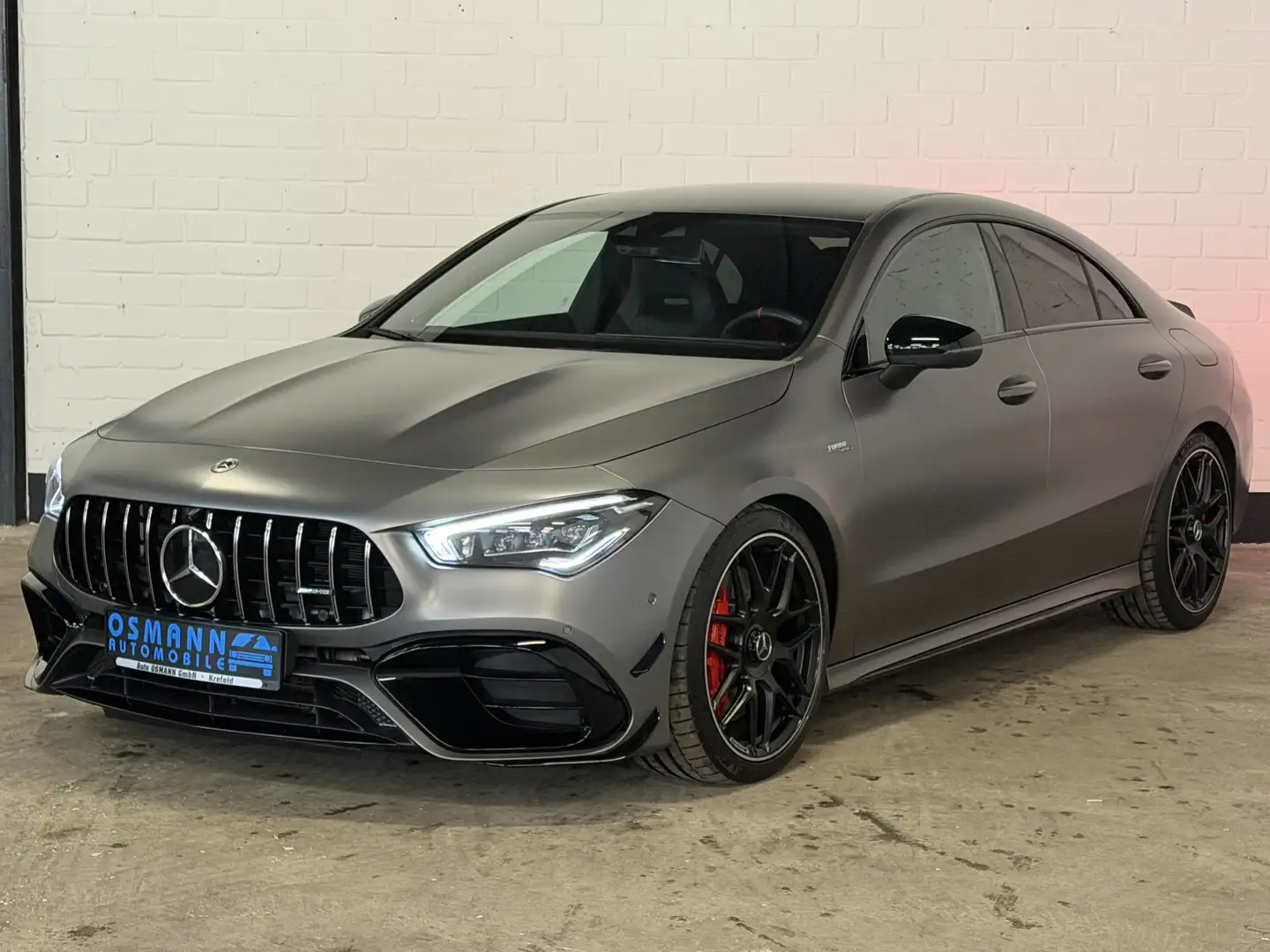 Mercedes-Benz CLA 45 AMG 4Matic+ Speedshift 8G-DCT *AMG Aerody Gris - 2