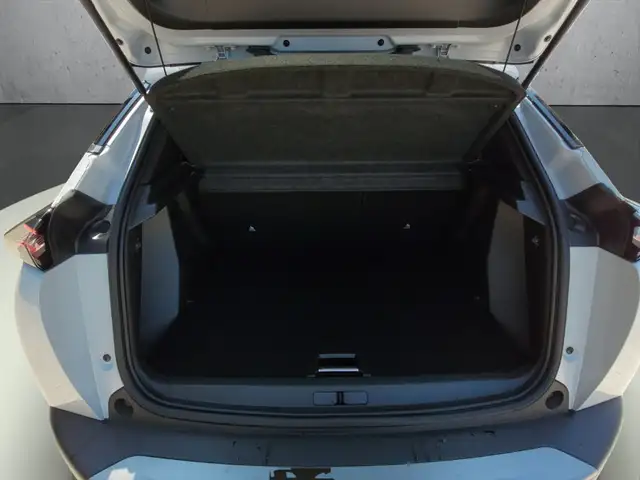 Peugeot 2008 view 7