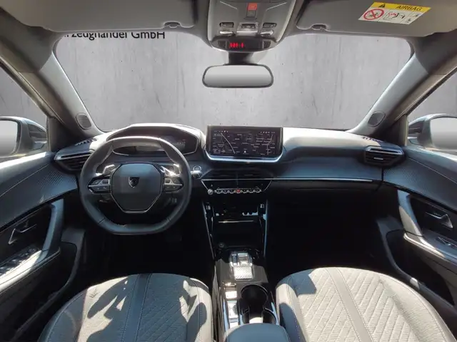 Peugeot 2008 view 12