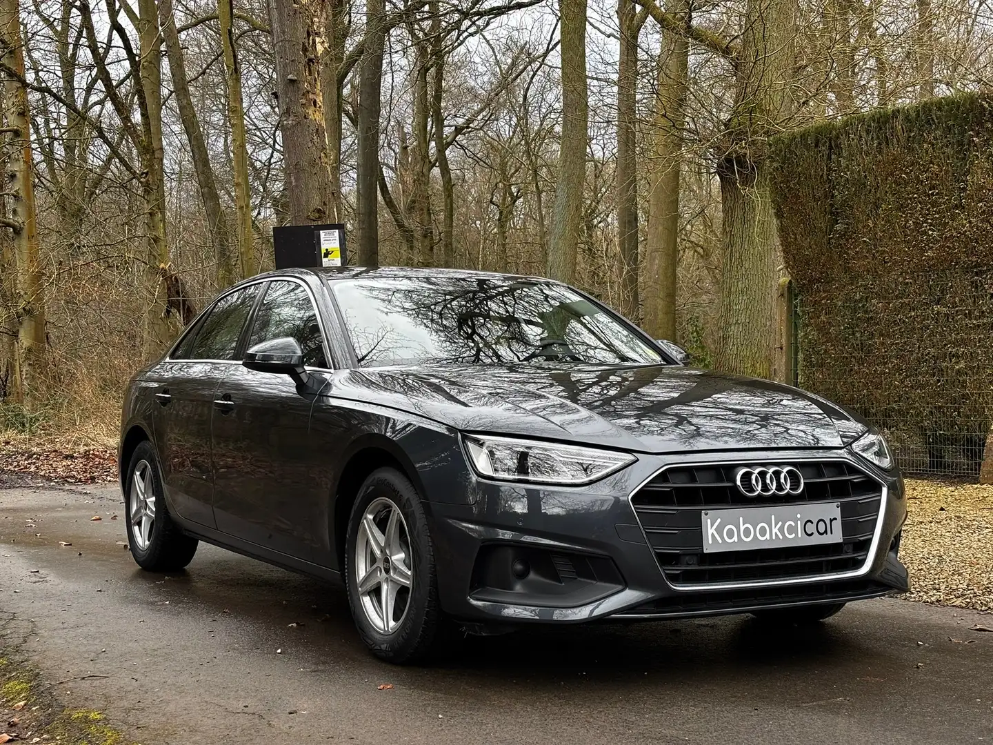 Audi A4 35TDi 163cv/BV ATM/AC/CARPLAY-ANDROID/GARANTIE 1AN Grau - 1