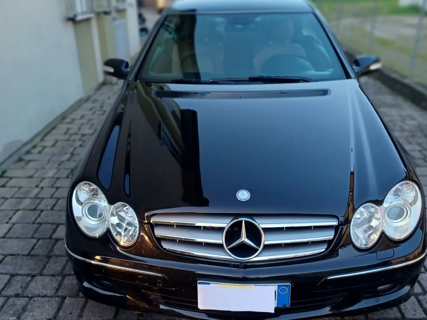 Mercedes-Benz CLK 220 Coupe k Avantgarde 184cv Noir - 1