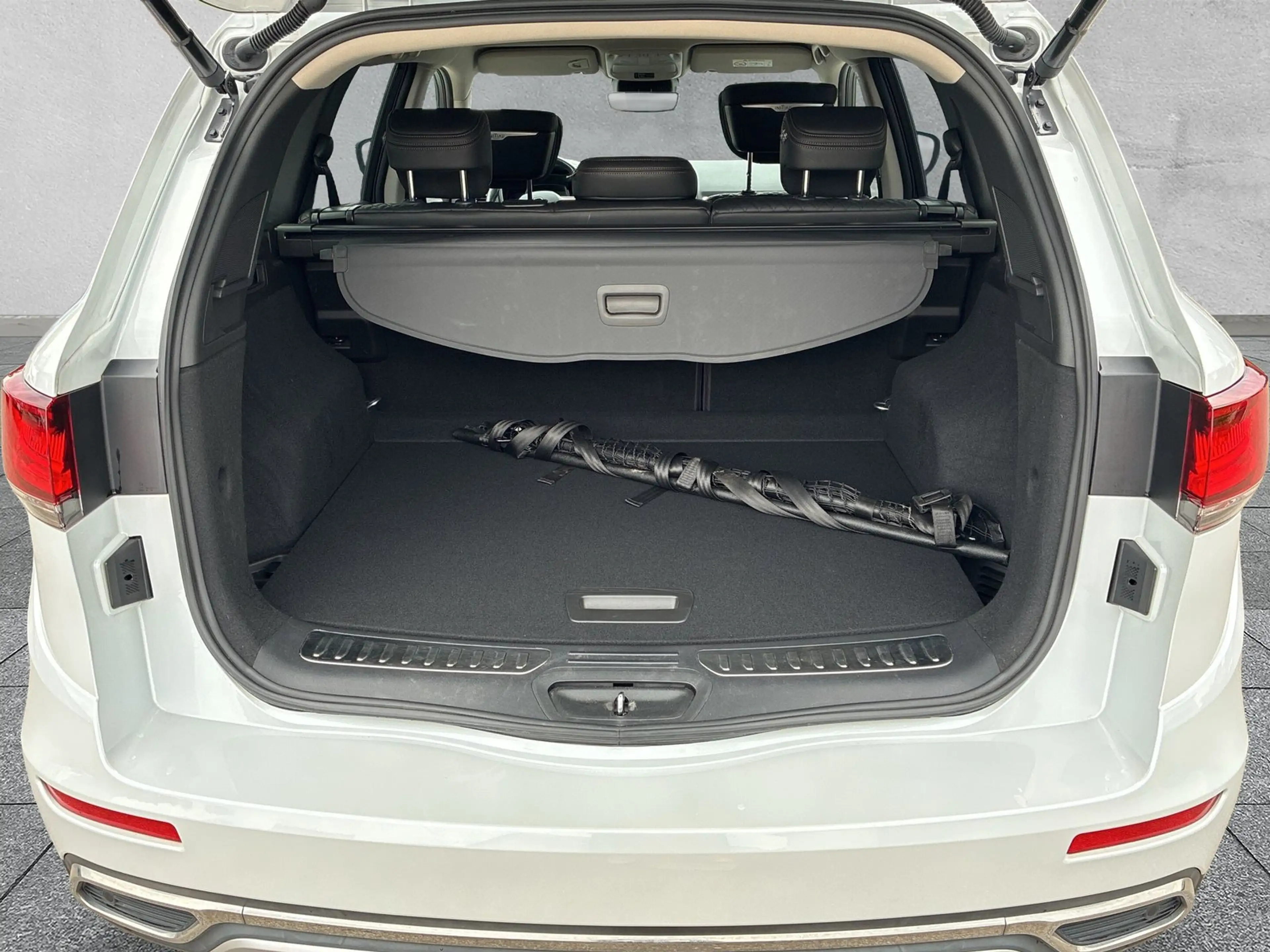 Renault Koleos Initiale Paris 4x4 — photo 14