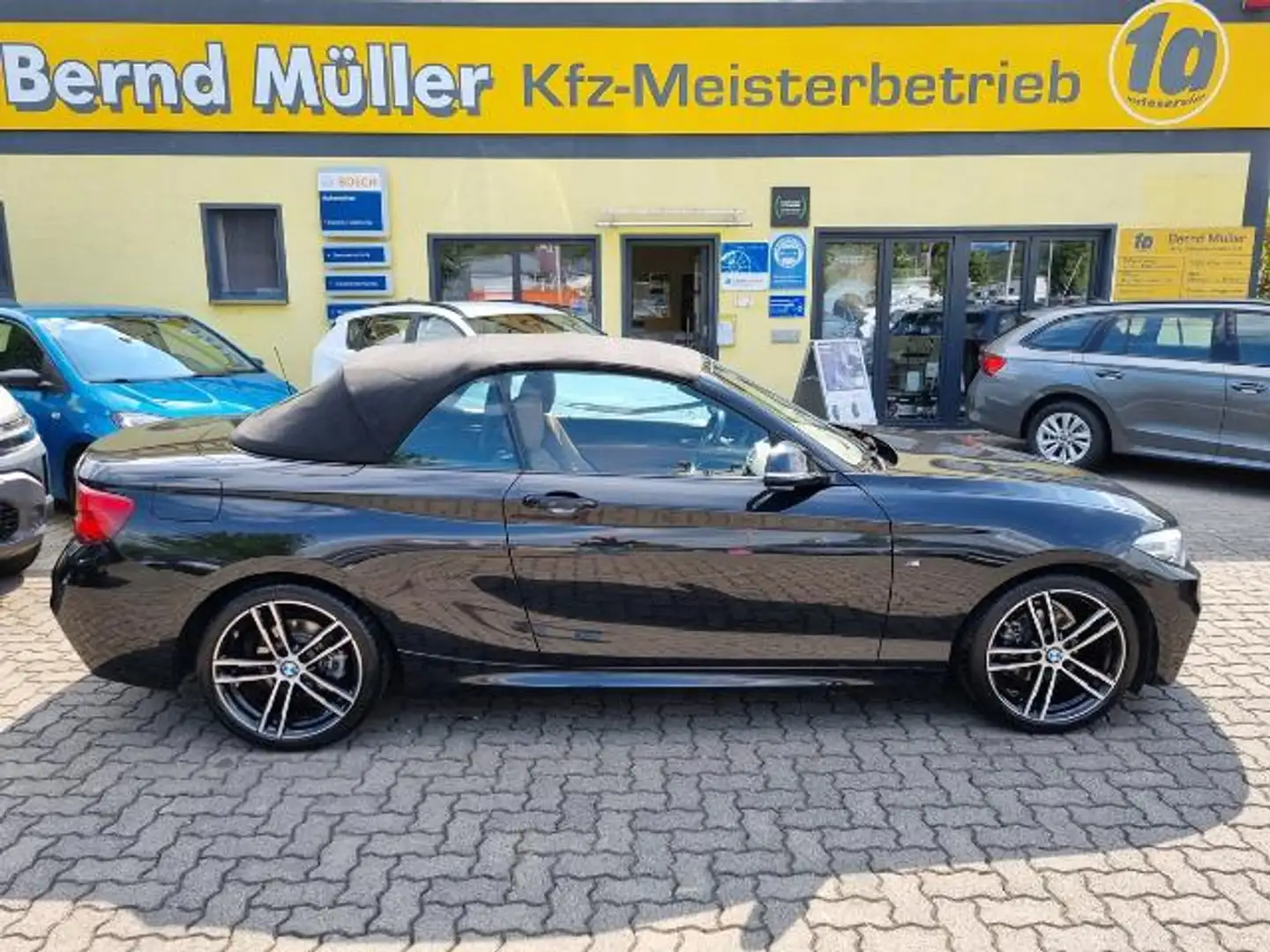 BMW 218 i M SPORT Leder Alu 18" Navi Kamera Noir - 2