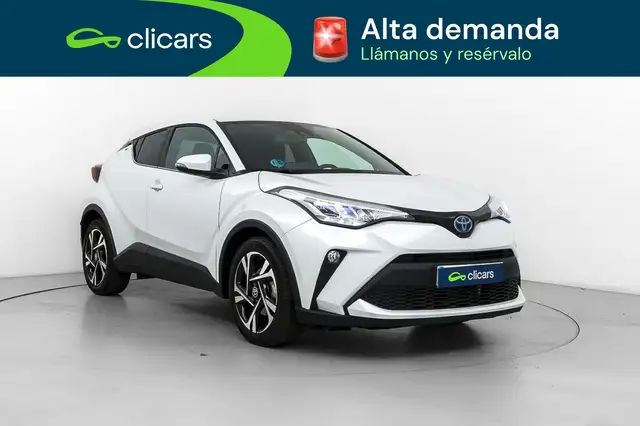 Toyota C-HR view 3