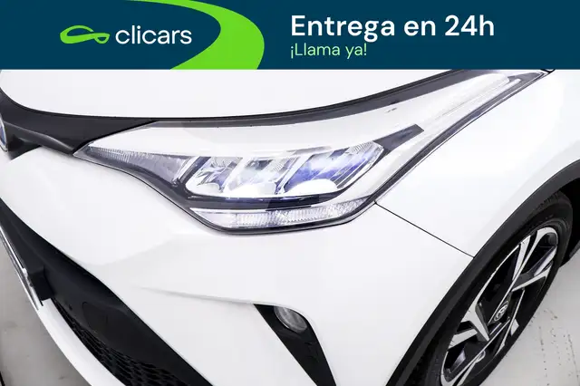 Toyota C-HR view 10
