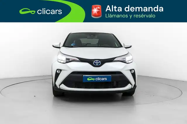 Toyota C-HR view 2