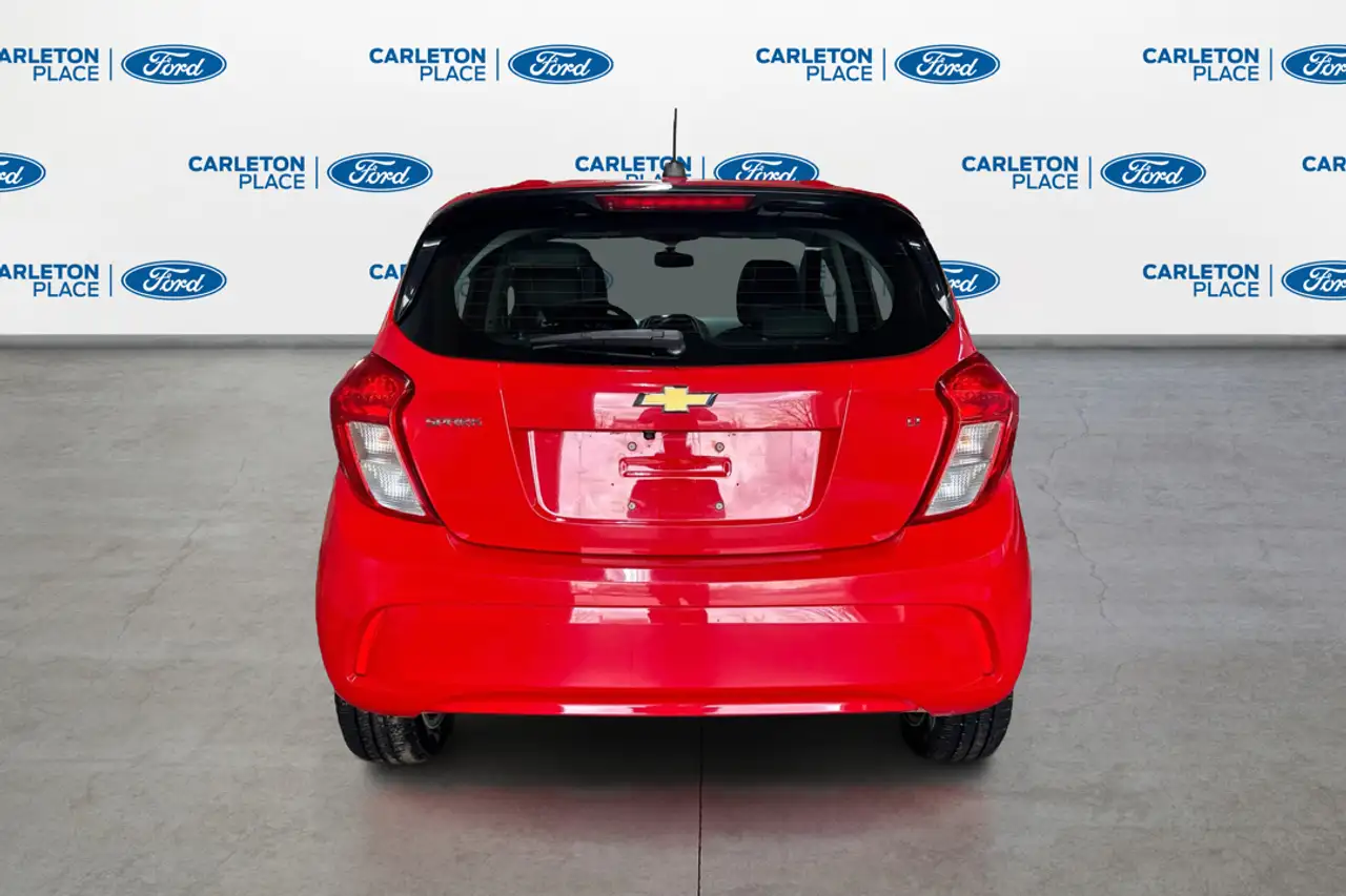 Chevrolet Spark снимка Chevrolet Spark