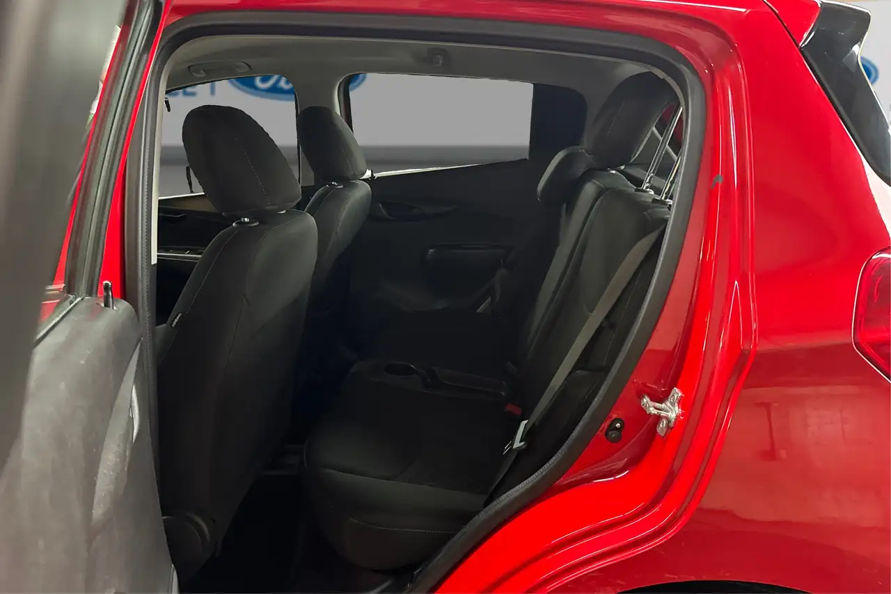 Chevrolet Spark снимка Chevrolet Spark