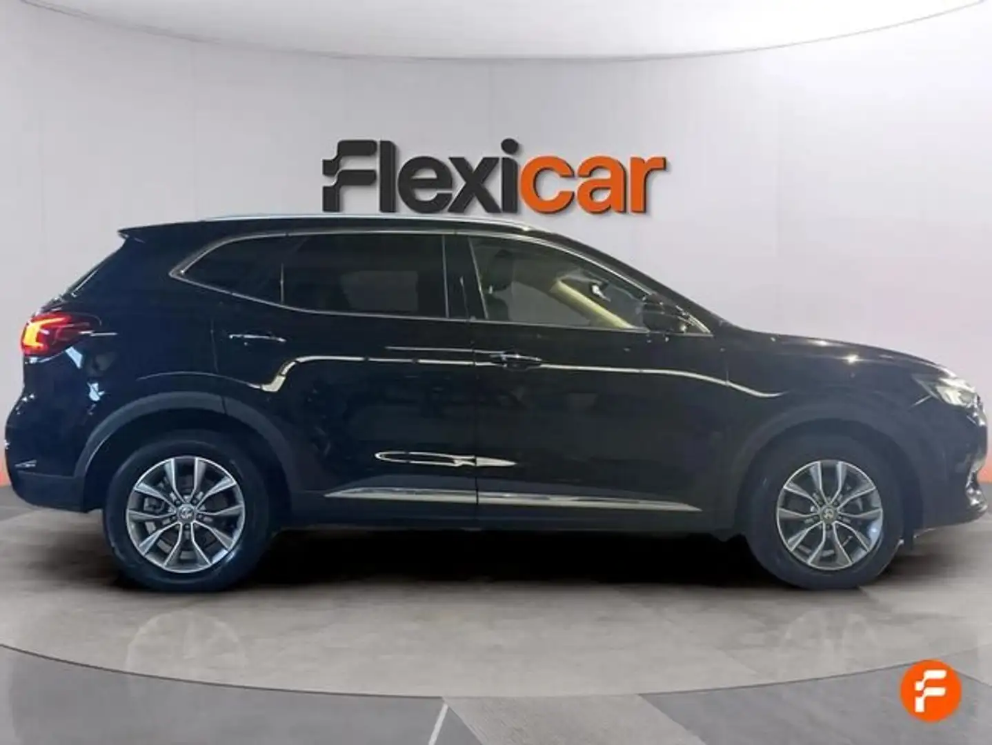 MG HS 1.5 T-GDI Comfort Negro - 2