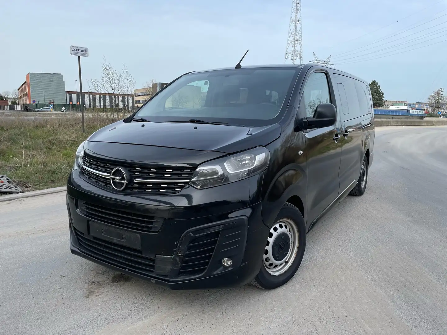 Opel Vivaro 1.5 D 9plaats euro6d - 1