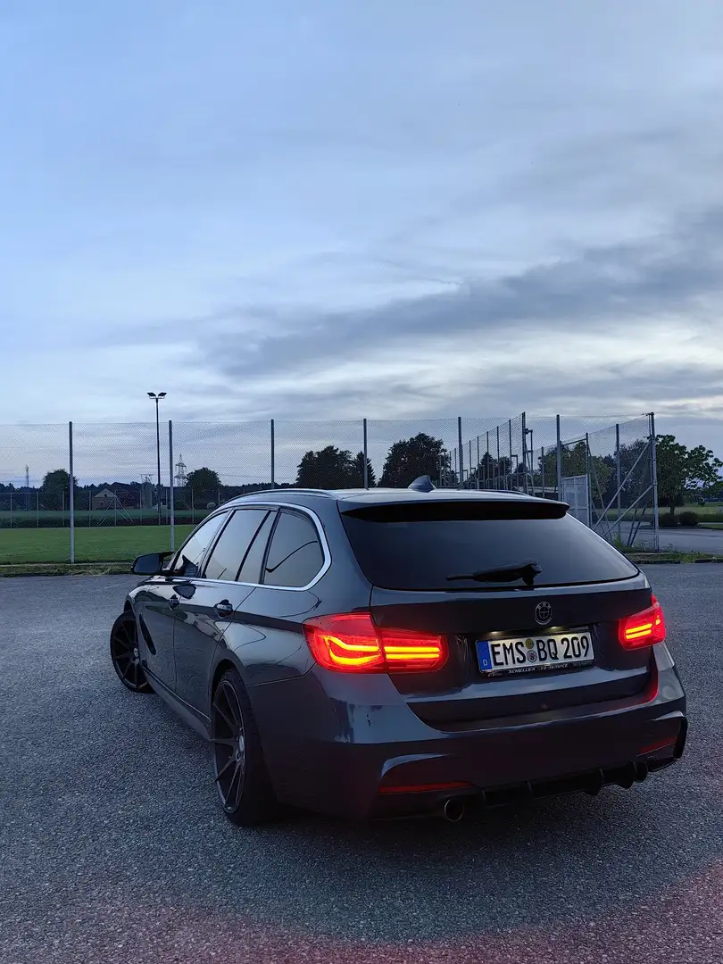 BMW 330 330d Touring Aut. M Sport - 2