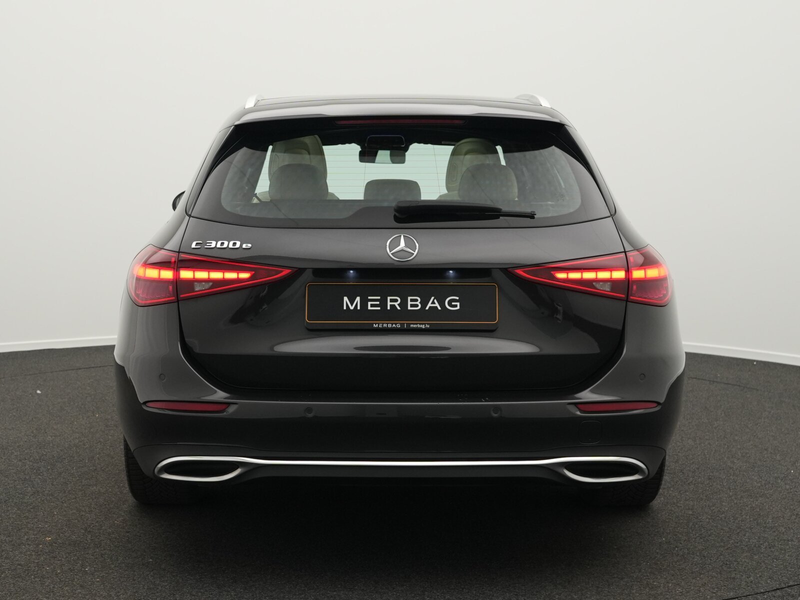 Mercedes-Benz C 300 C 300 e T Avantgarde Digital+Pano+360°+Apple Navi — photo 4