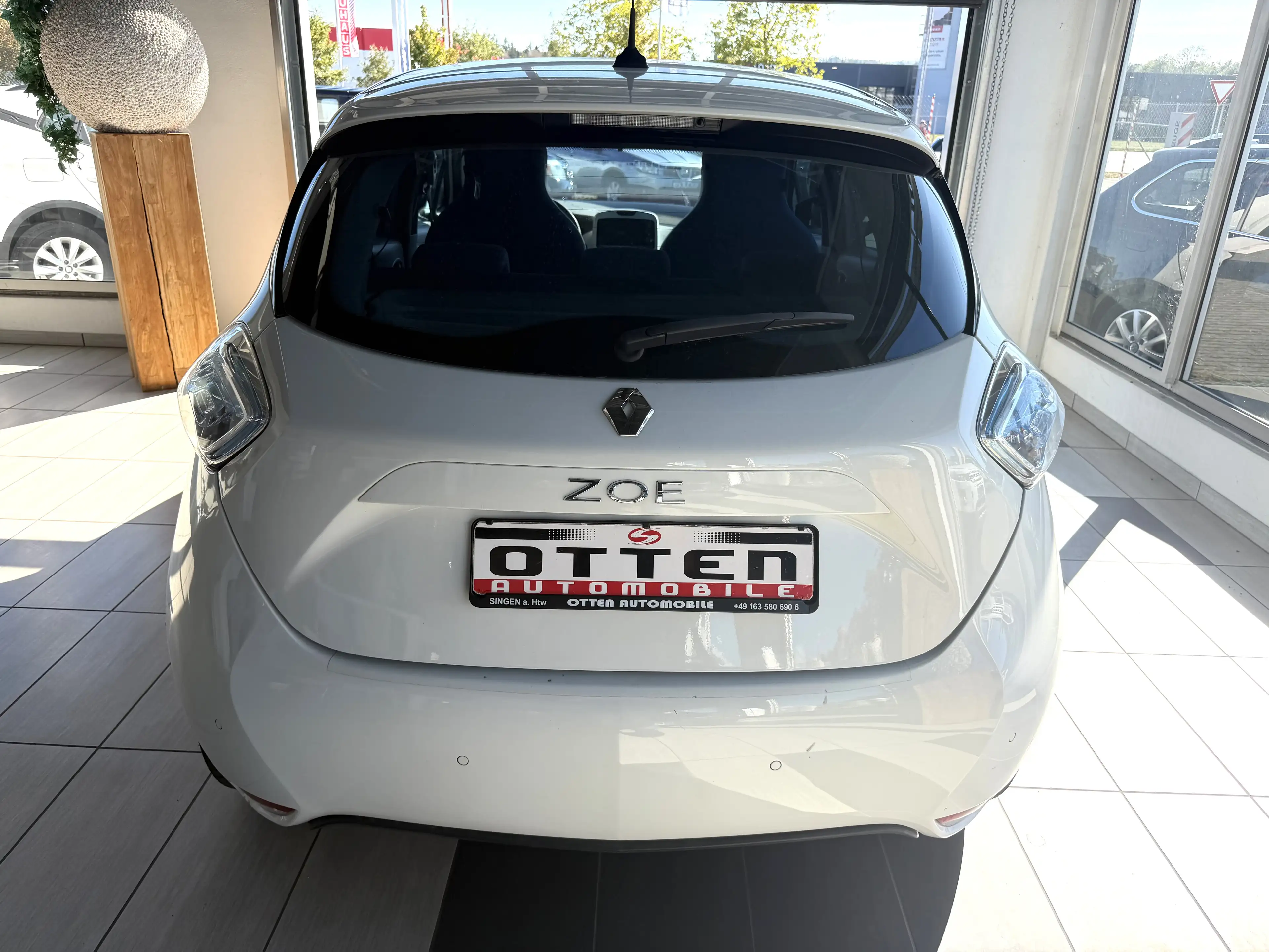 Renault ZOE Life — photo 7