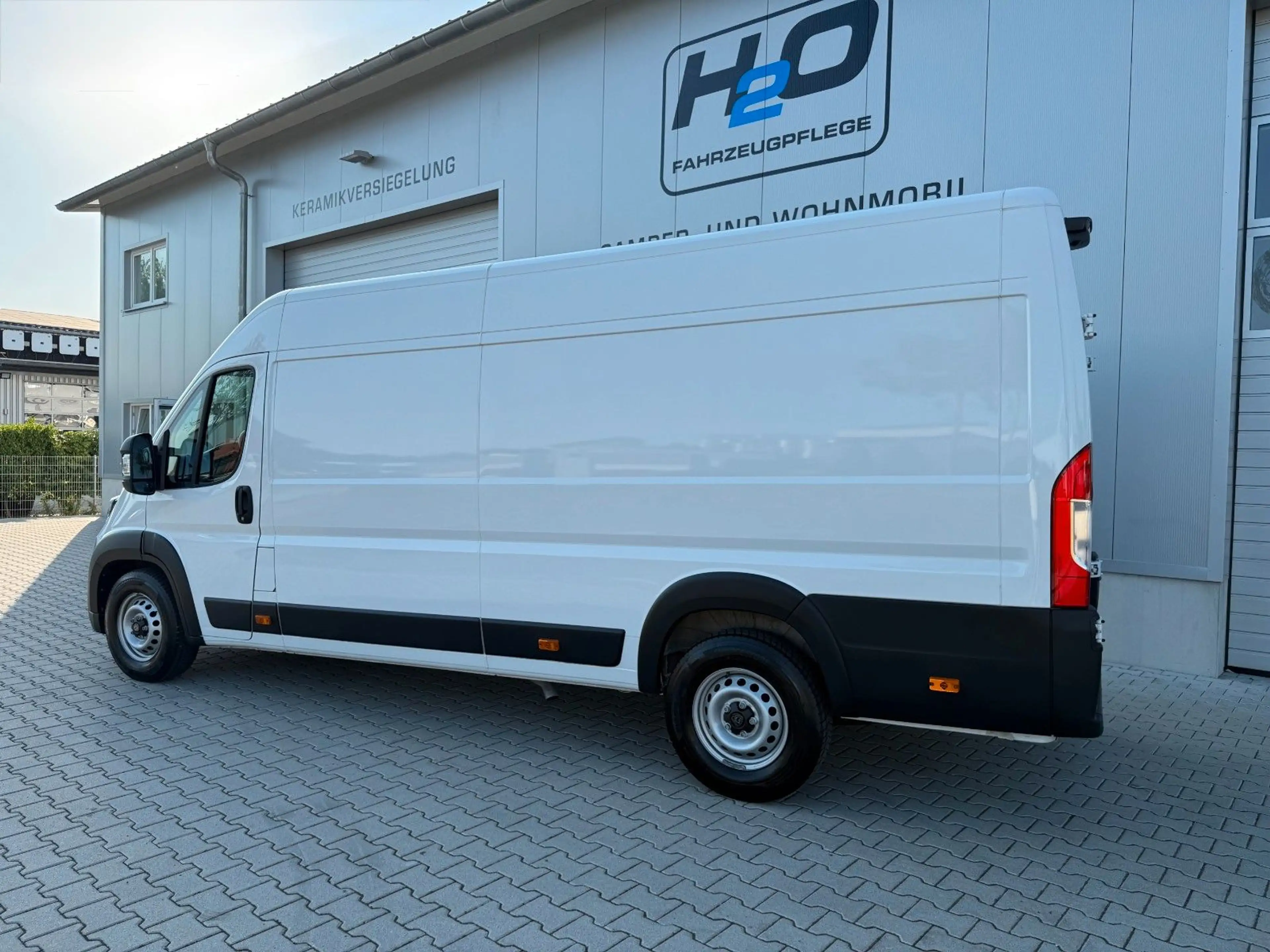 Peugeot Boxer Kasten Hochraum 435 L4H2 Heavy BlueHDi 140 — photo 4
