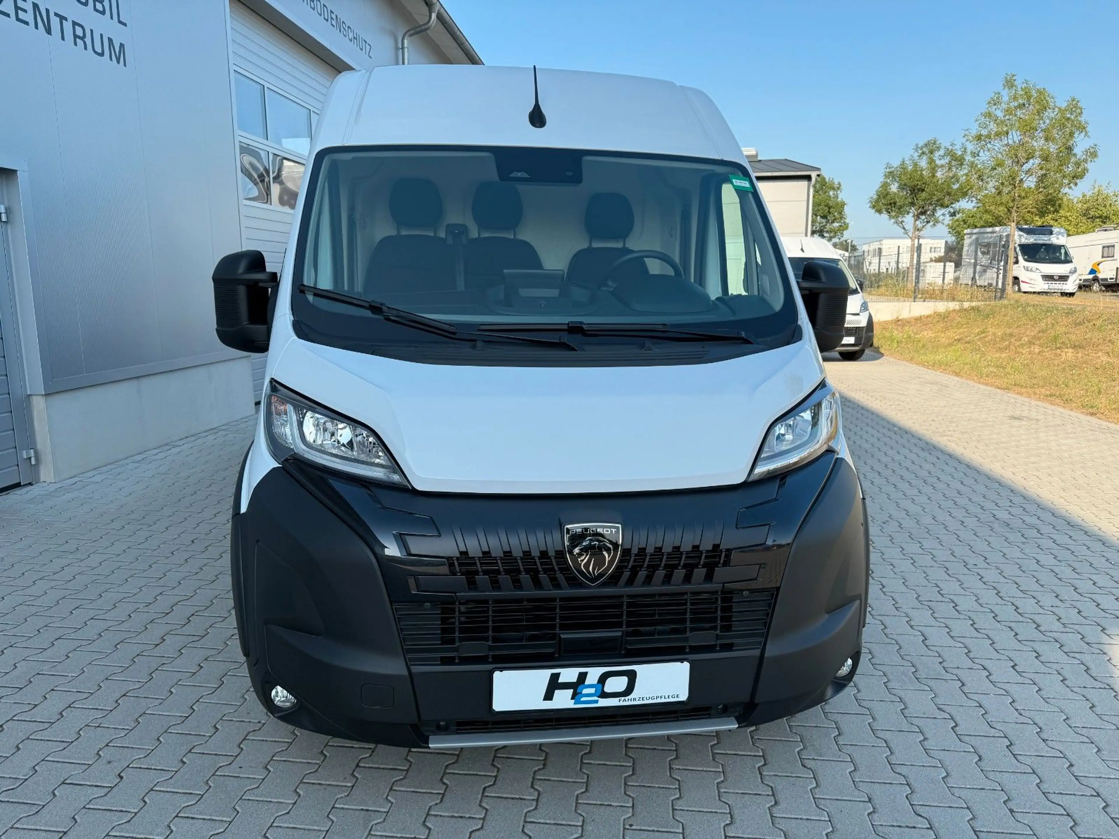 Peugeot Boxer Kasten Hochraum 435 L4H2 Heavy BlueHDi 140 — photo 9