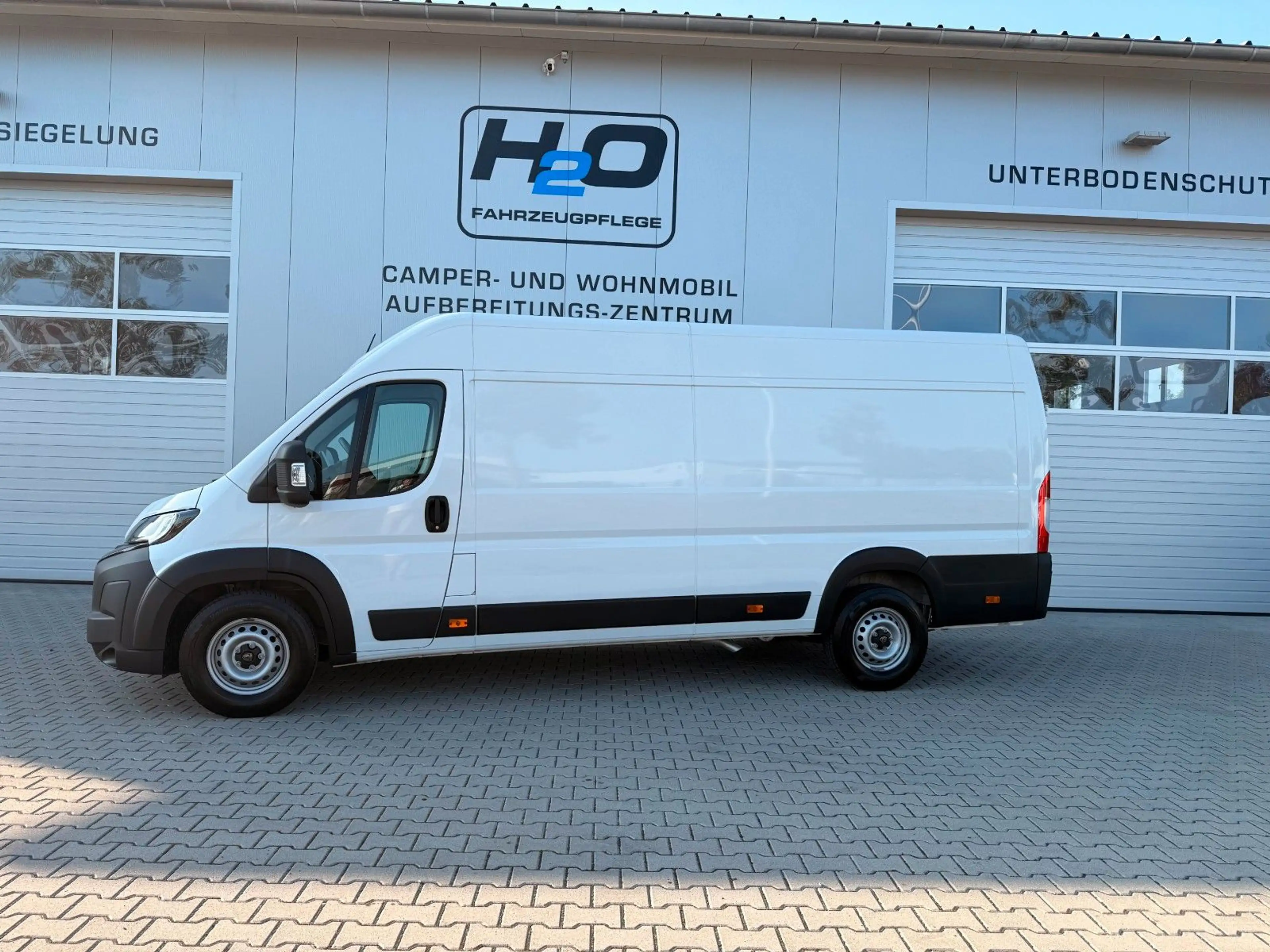 Peugeot Boxer Kasten Hochraum 435 L4H2 Heavy BlueHDi 140 — photo 2