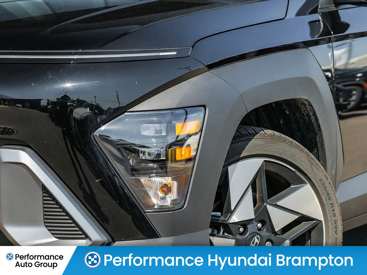 Hyundai KONA снимка Hyundai KONA