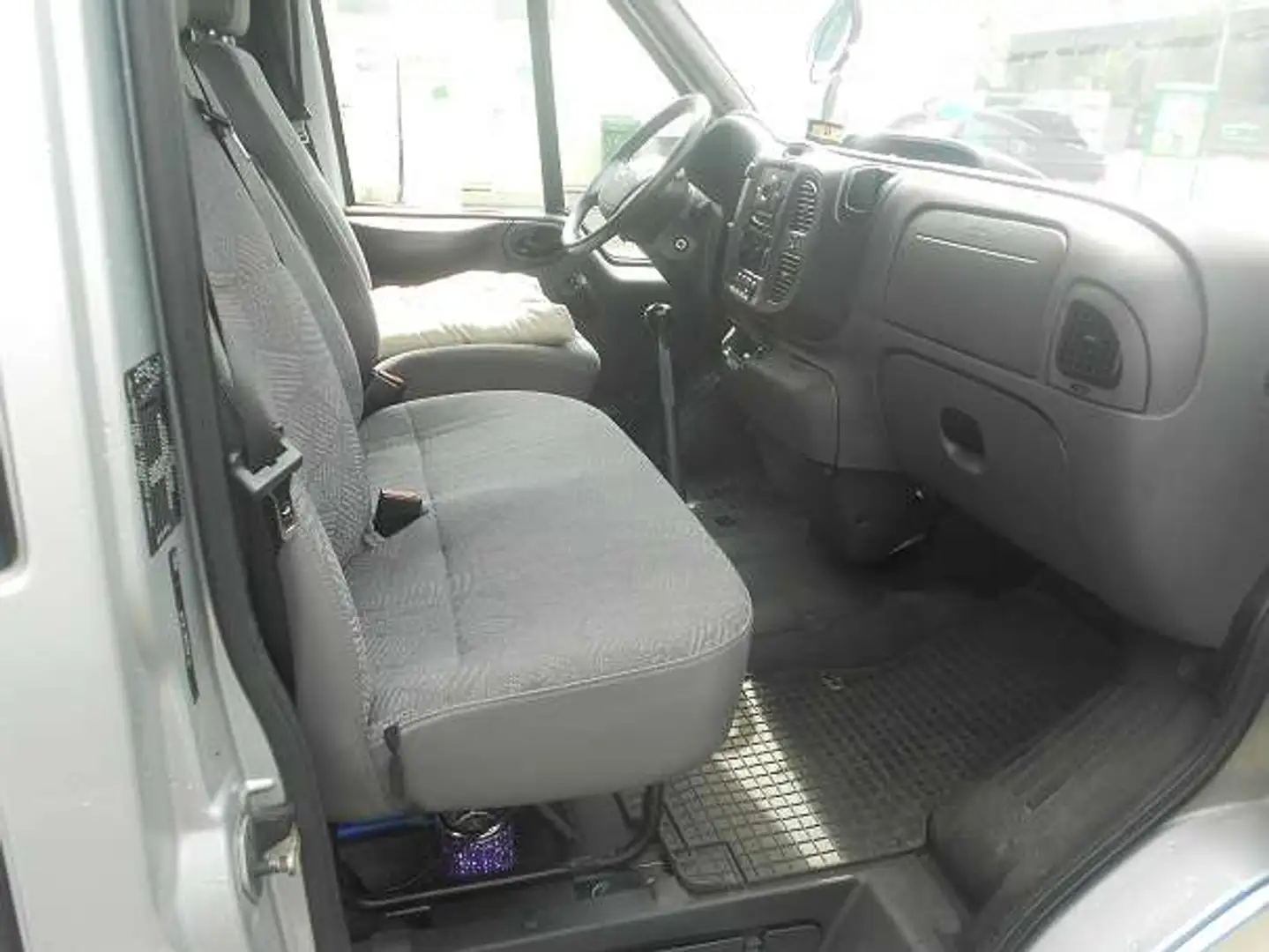 Ford Transit Transit 300K Kombi Trennw. 4.23 2,0 TDCI Trennwand Silber - 2