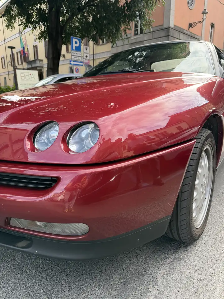 Alfa Romeo Spider 2.0 ts 16v, foto 1