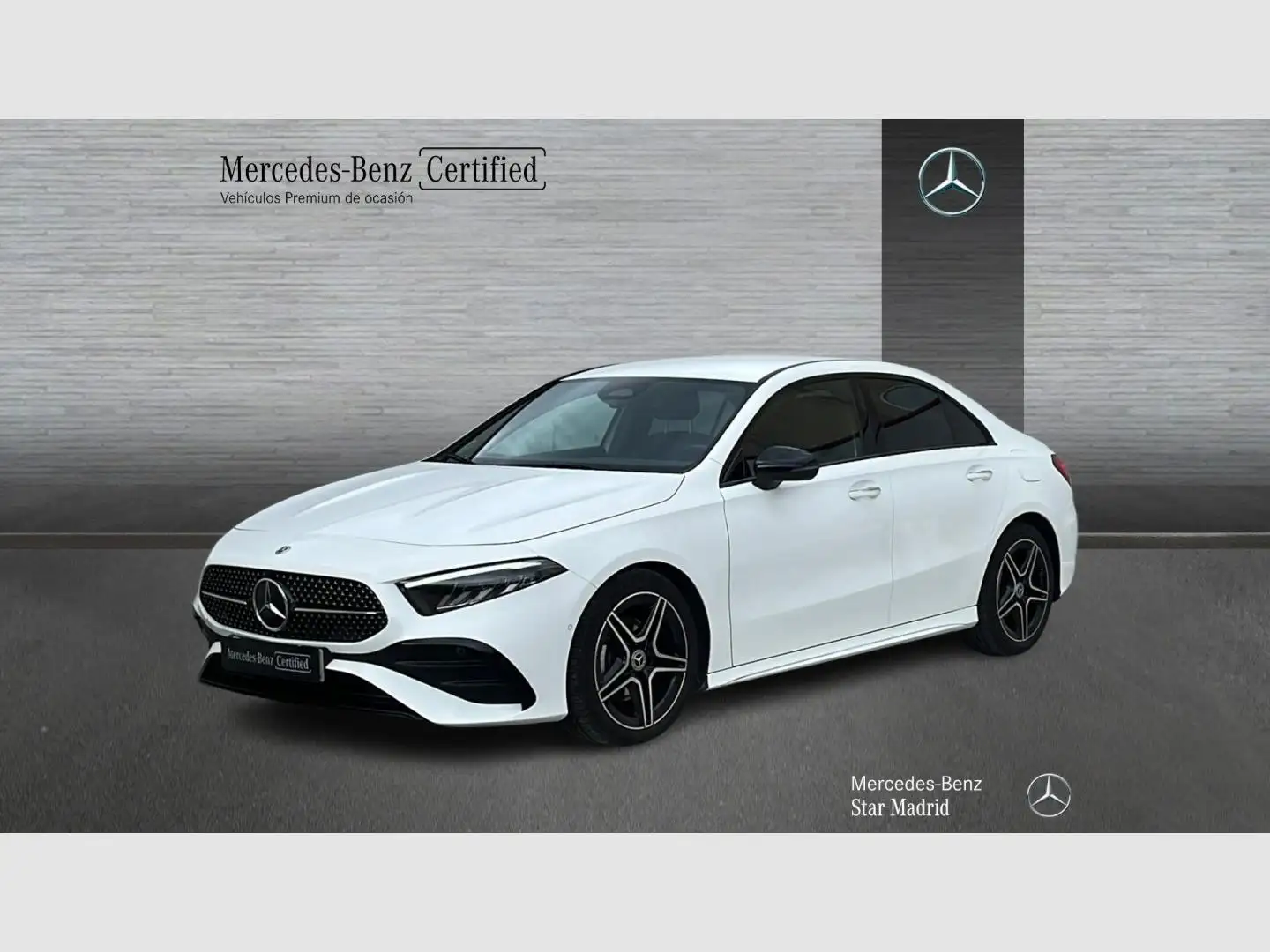Mercedes-Benz A 180 d Sedán Blanco - 1