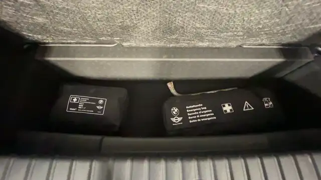 BMW 1 Series view 22