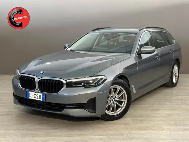 BMW 520 d Touring MHEV xDrive Business auto