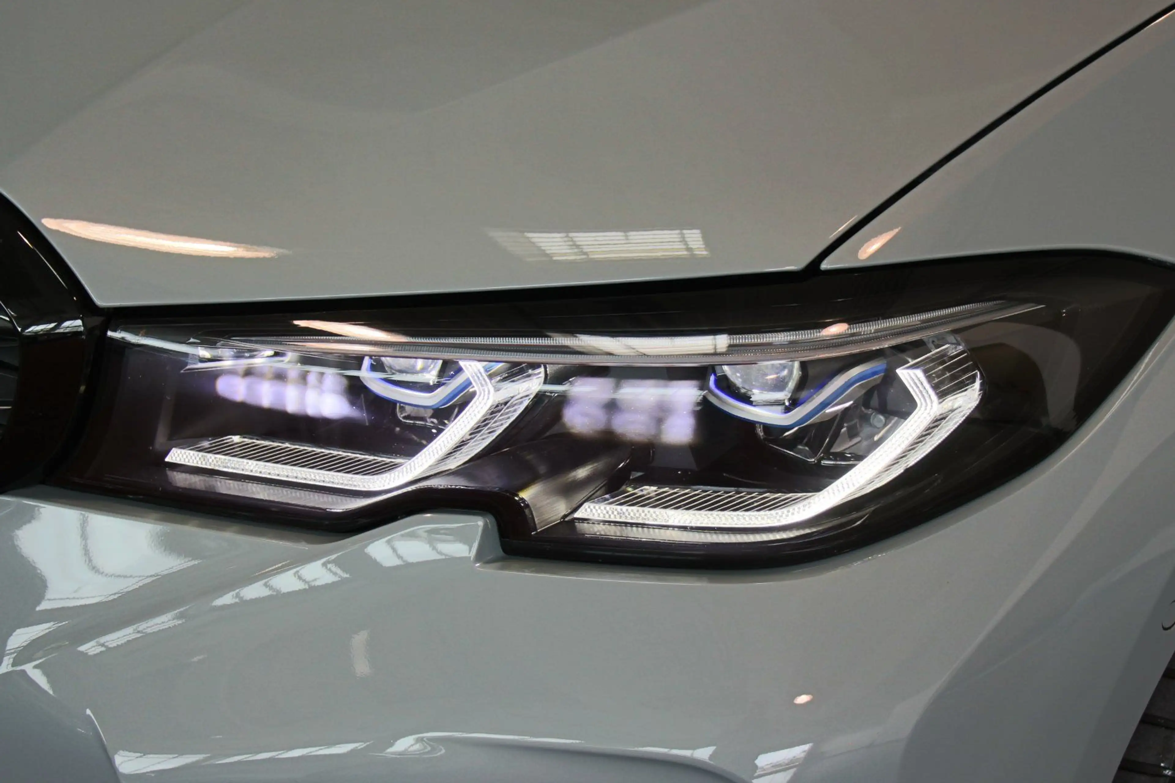 BMW 330 d xDrive Touring M Sport Aut. NP: 90.057/AHK/HEAD — photo 5