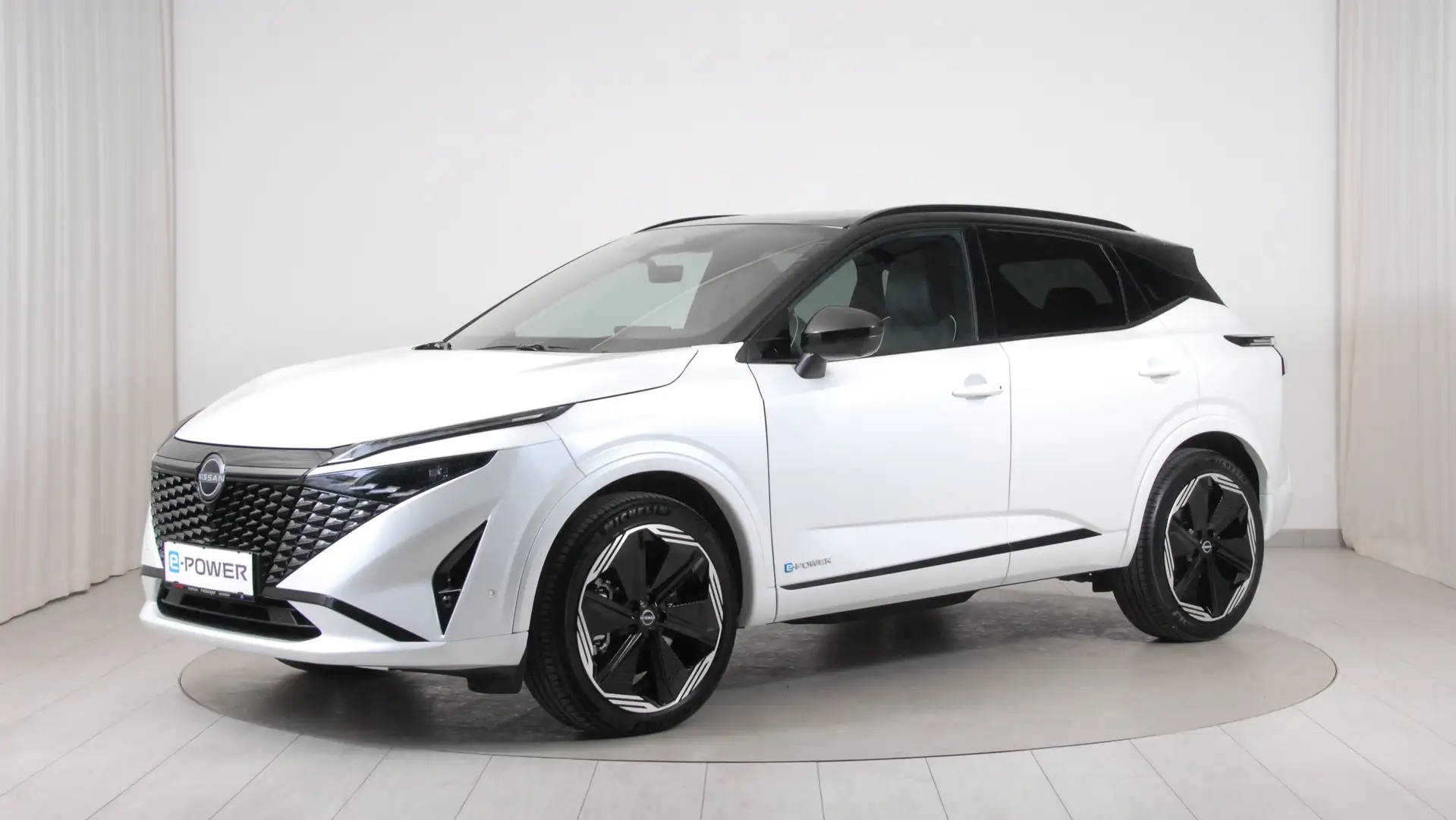 Nissan Qashqai 1,5 VC-T e-Power Hybrid N-Design+ Weiß - 2