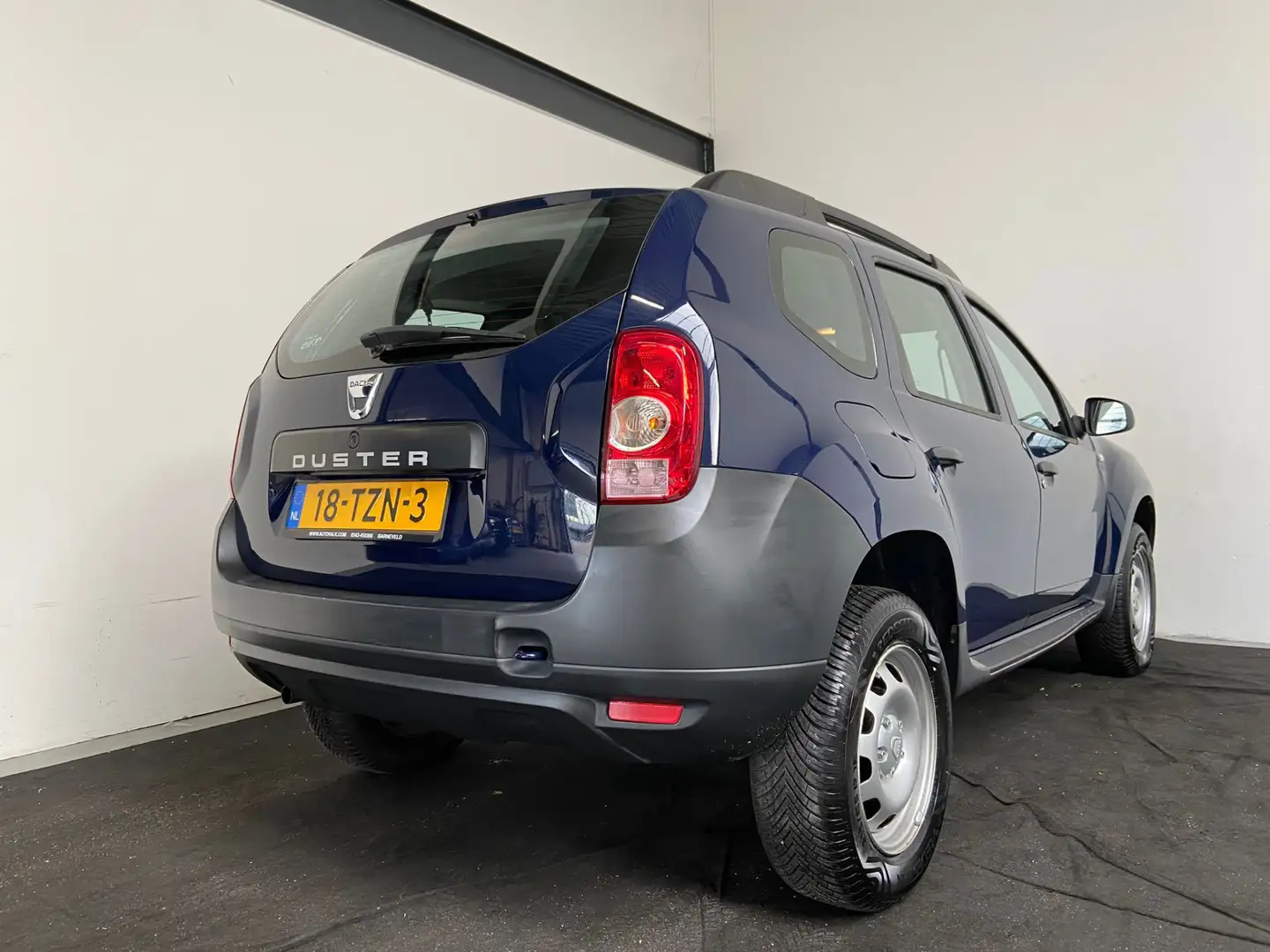 Dacia Duster 1.6 Ambiance 2wd. APK 06-2026! Blauw - 2