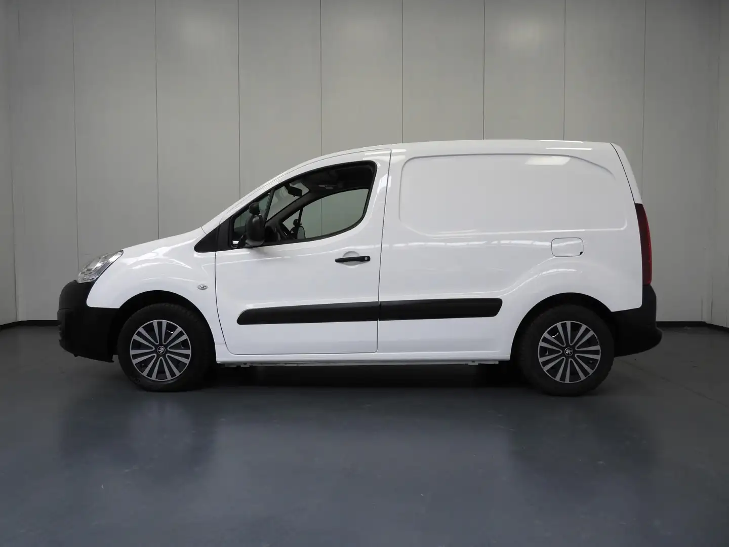 Peugeot Partner 120 1.6 BlueHDi 100 L1 Premium MARGE/NAVI/AIRCO/CR - 2
