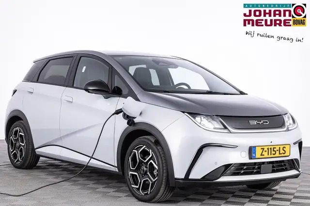 BYD Dolphin Design 60.4 kWh | 3 Fase | Half LEDER | 360 Camera