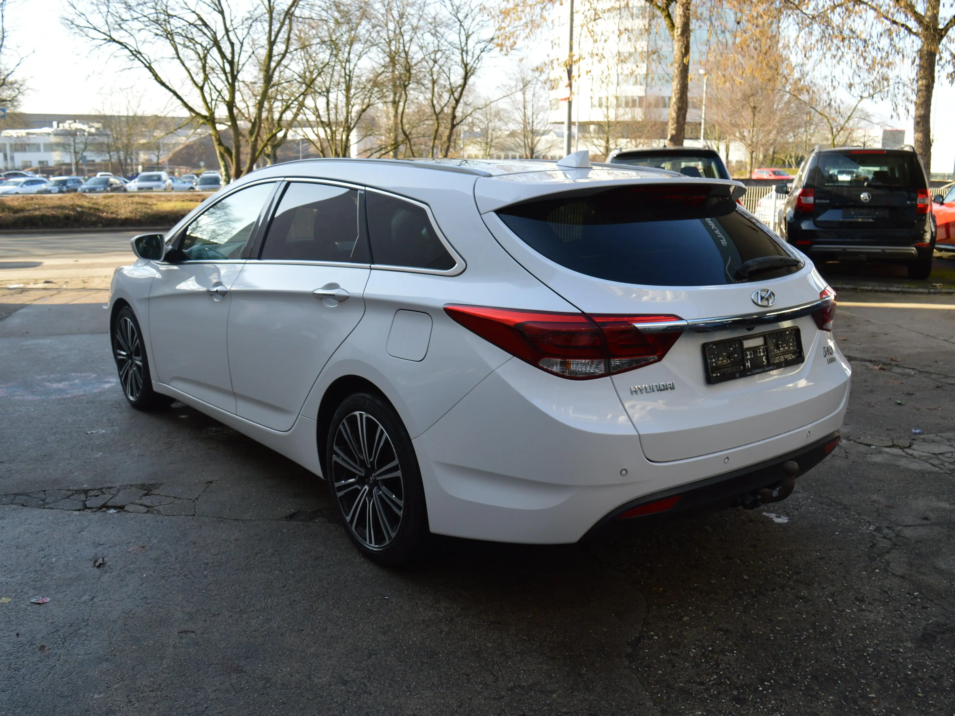 Hyundai i40 i40cw Diesel Kombi 1.7 CRDi DCT Premium*Navi* — photo 7