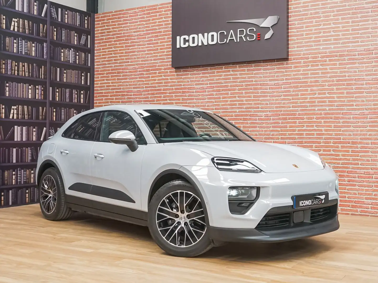 Porsche Macan Todoterreno 360cv Automático de 5 Puertas Gris - 2