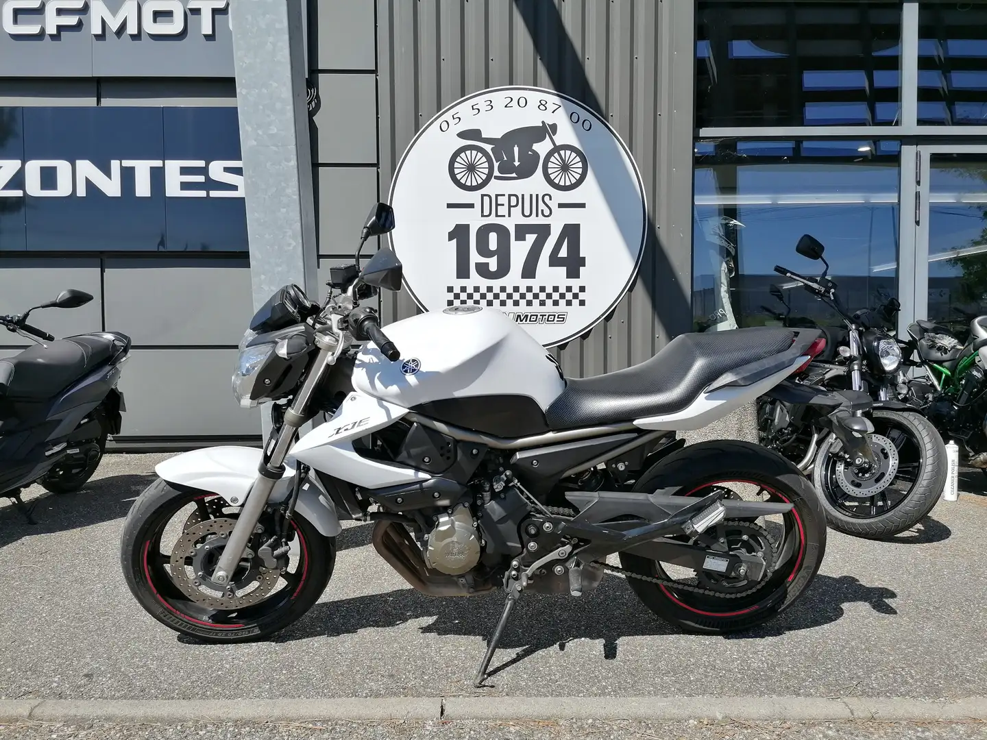 Yamaha XJ 6 Biały - 2