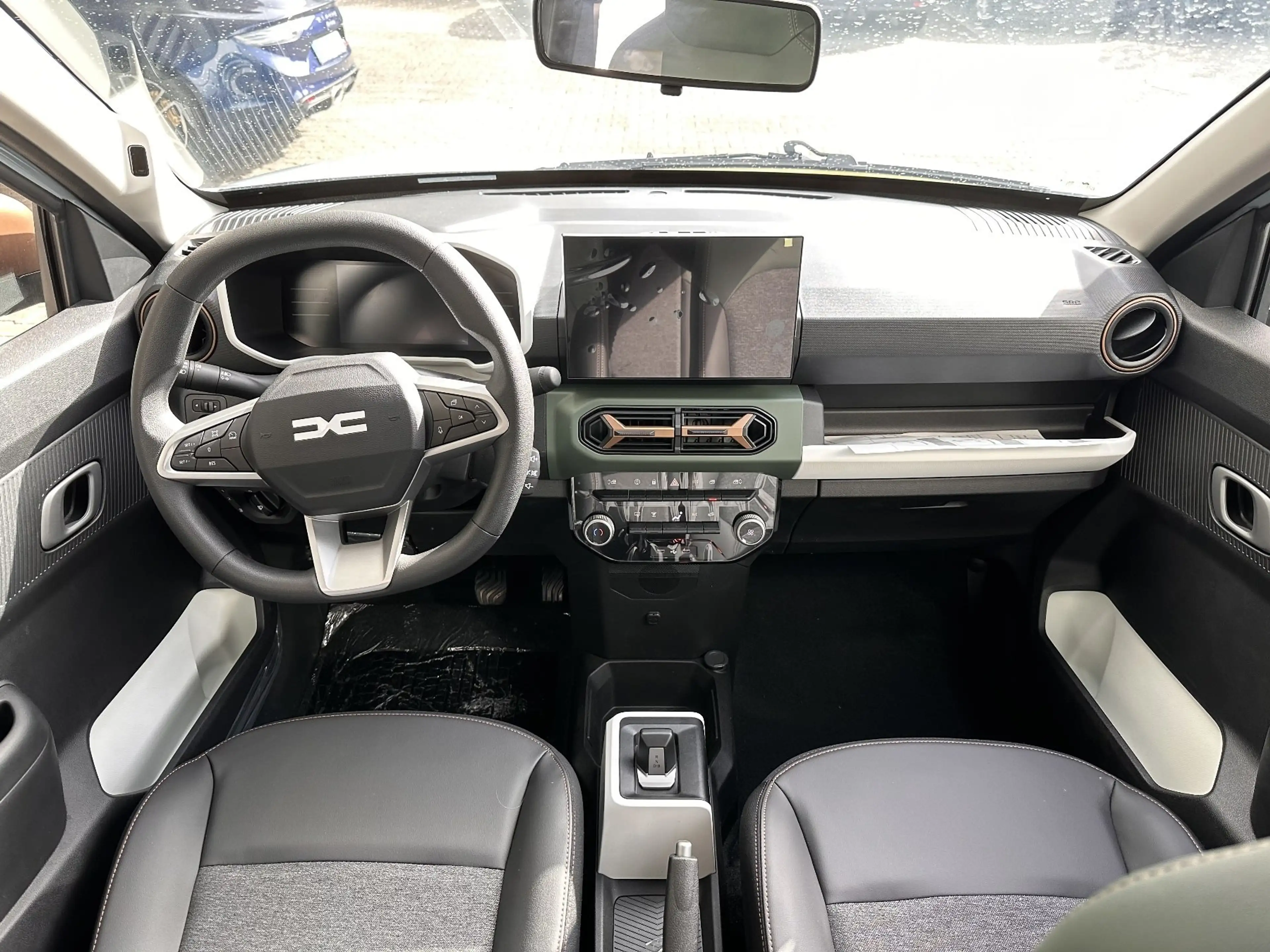 Dacia Spring Extreme electric 100 — photo 6