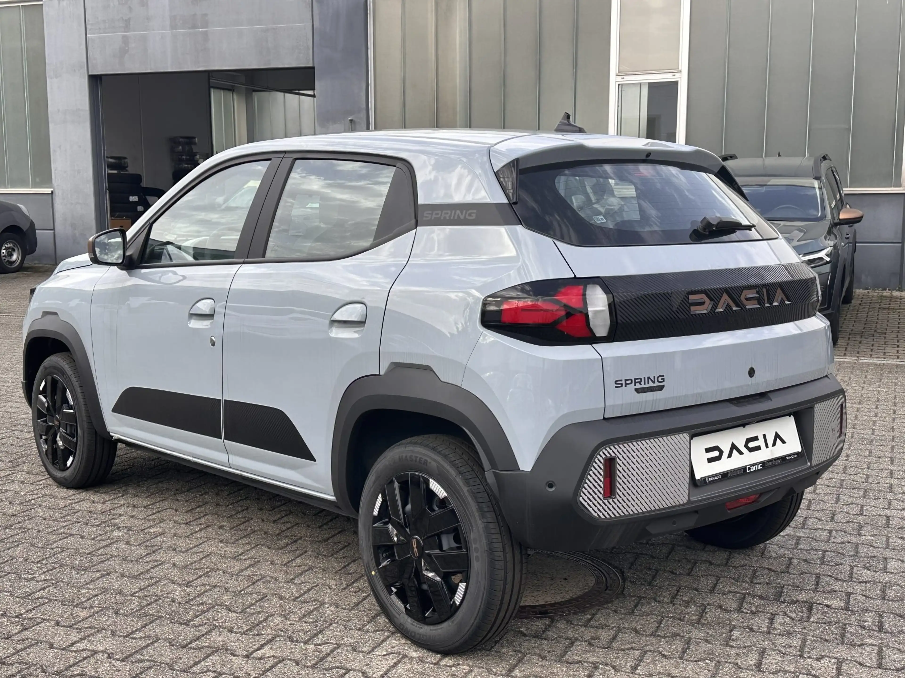 Dacia Spring Extreme electric 100 — photo 4