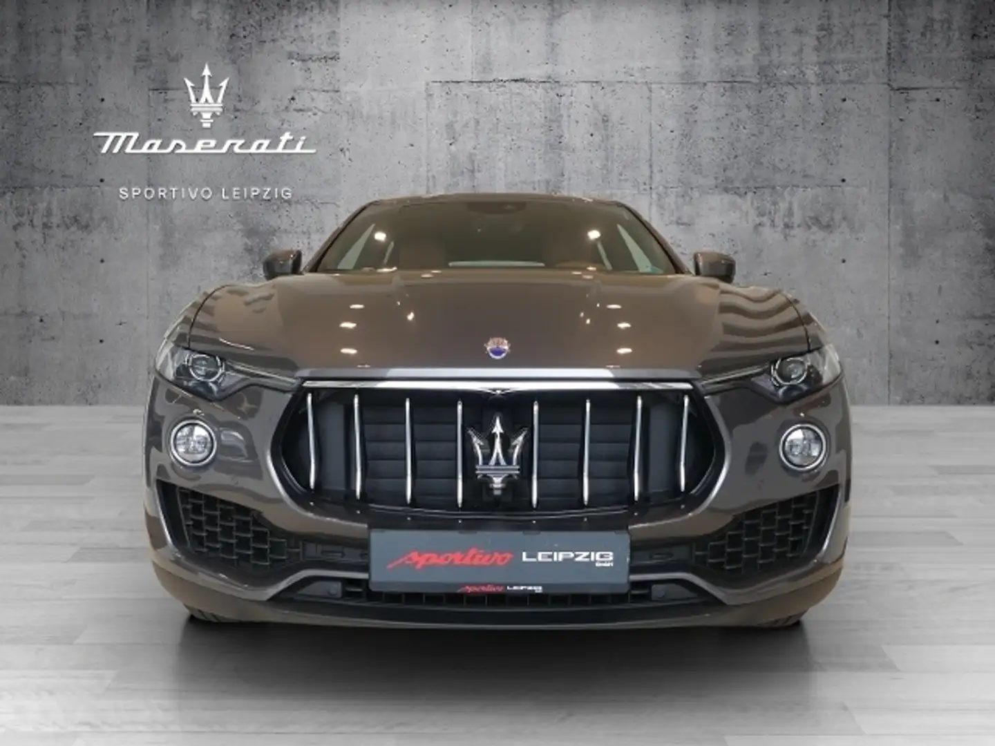 Maserati Levante S Q4 Grau - 1