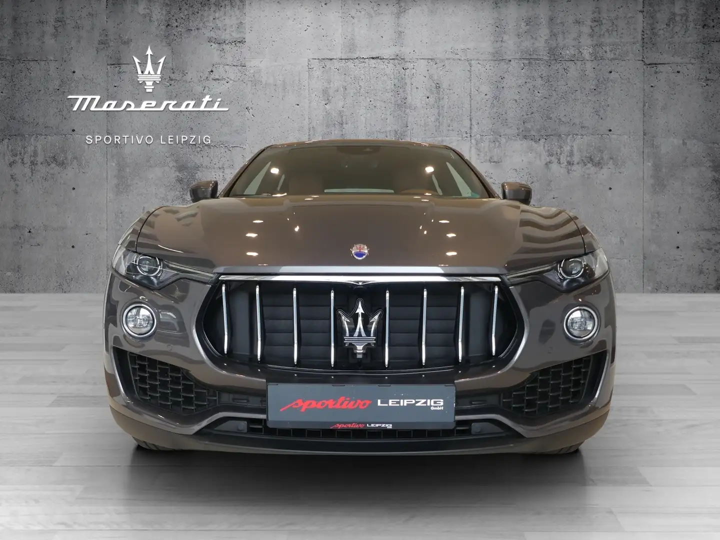 Maserati Levante S Q4 Grau - 2