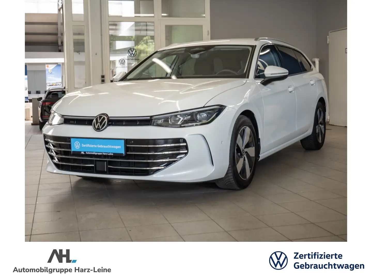 Volkswagen Passat Variant ELEGANCE TDI DSG+AHK+ALU 17''+ACC+LED-MATRIX+TRAVE Weiß - 1