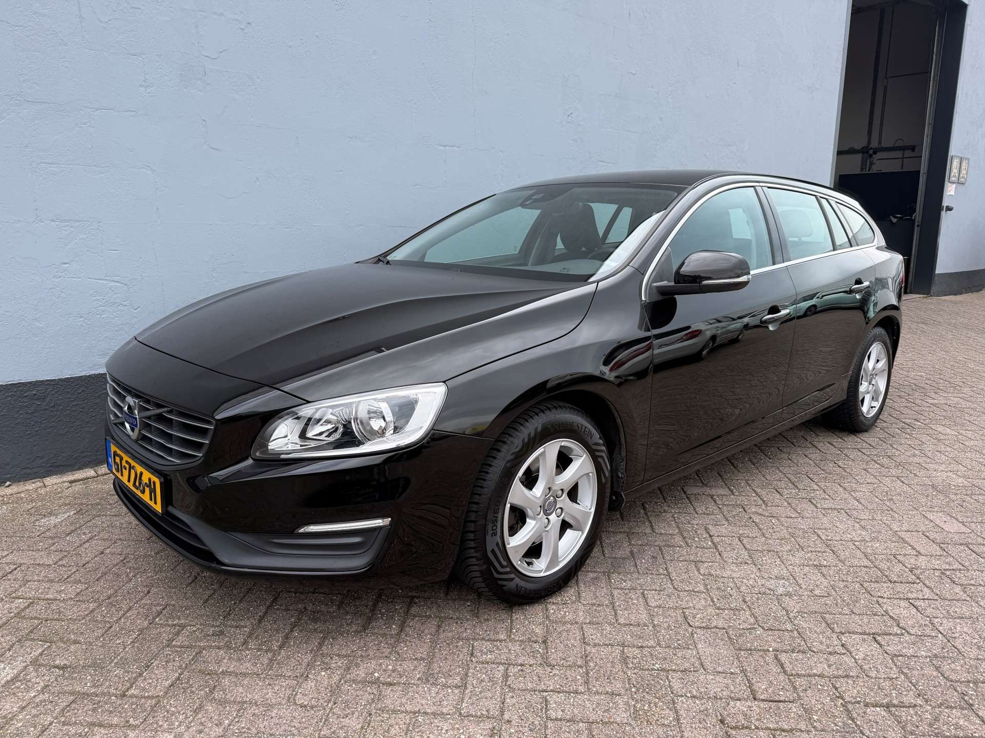 Volvo V60
