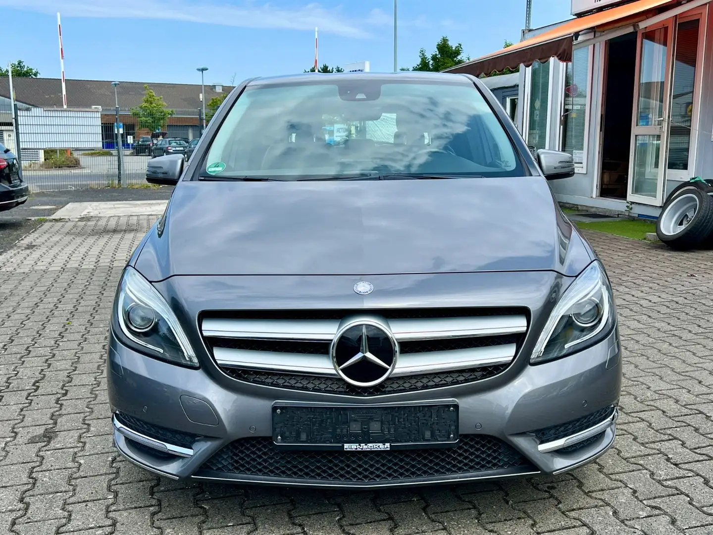 Mercedes-Benz B 200 *GARANTIE/ NAVI/ XENON* Grigio - 2