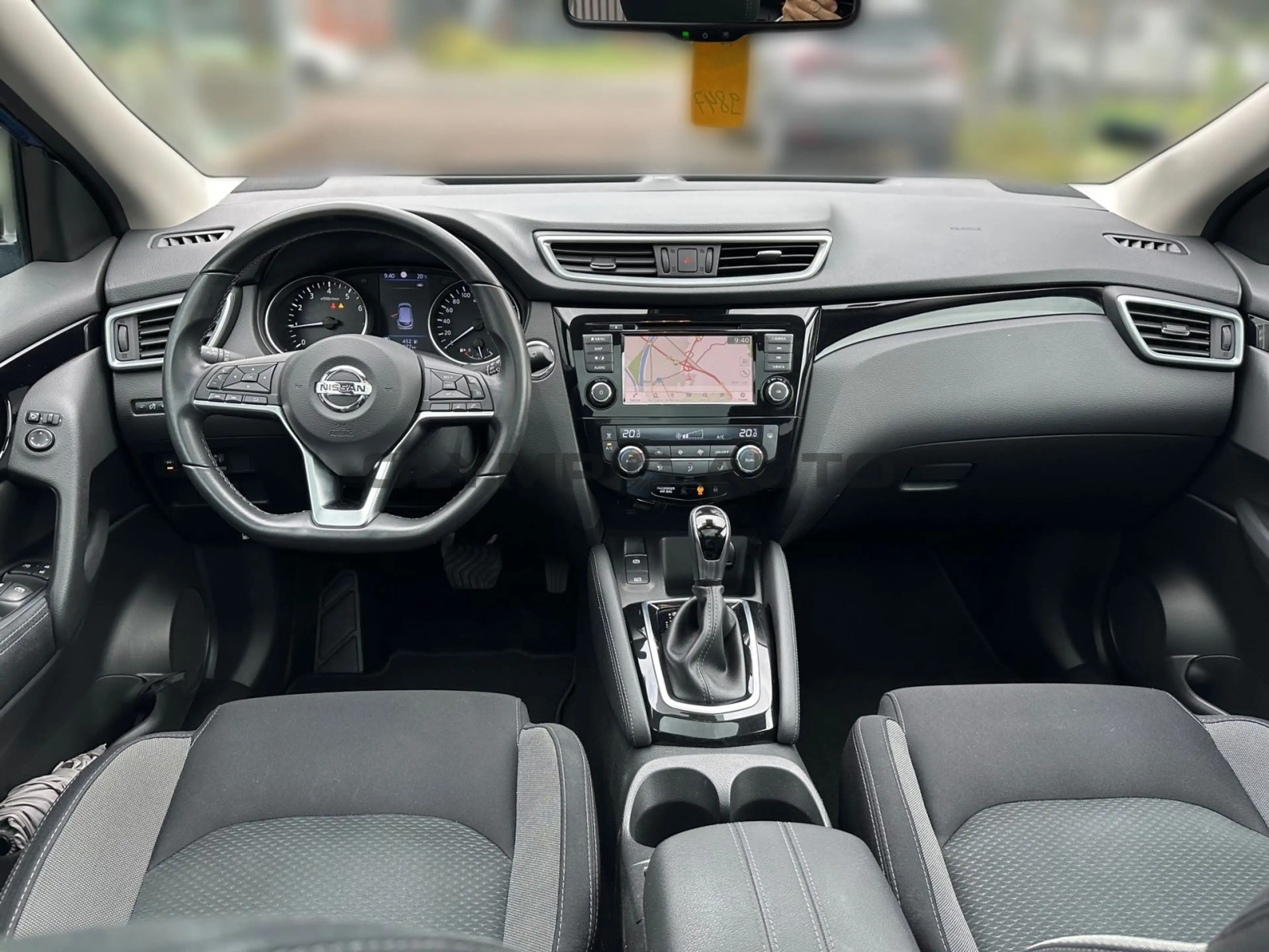 Nissan Qashqai QASHQAI 1.3 DIG-T 160 PS DCT 4x2 ZAMA Design SH — photo 10